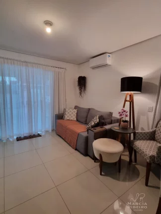 Imagem Casa Geminada no bairro Ingleses do Rio Vermelho com 3 dormitórios