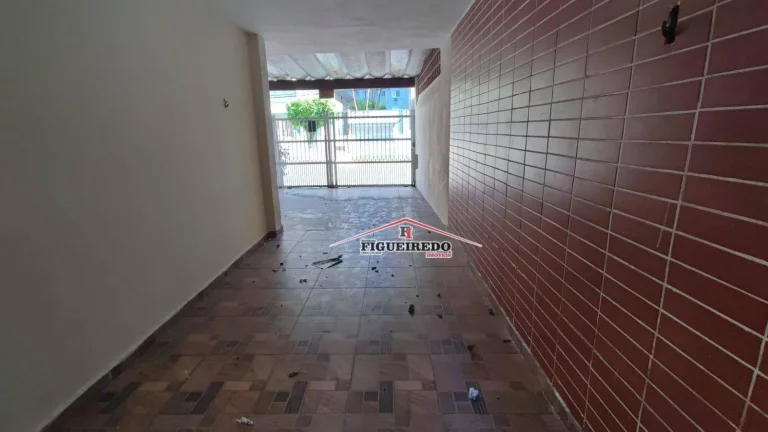 Imagem Sobrado à venda, 144 m² por R$ 795.000,00 - Canto do Forte - Praia Grande/SP