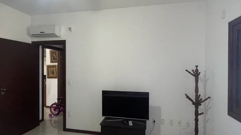 Imagem Casa 6 Suítes em Jurerê Internacional, Florianópolis - SC