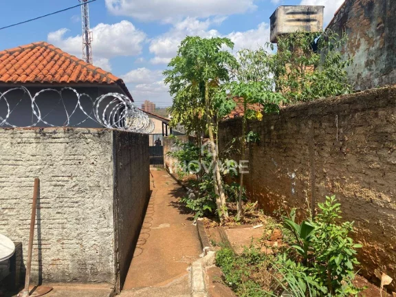 Imagem Casa com 3 dormitórios à venda, 140 m² por R$ 350.000,00 - Setor Bela Vista - Itumbiara/GO