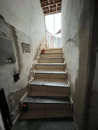 Imagem Oportunidade no Bairro Floresta – Casa com Estrutura para Ampliação!