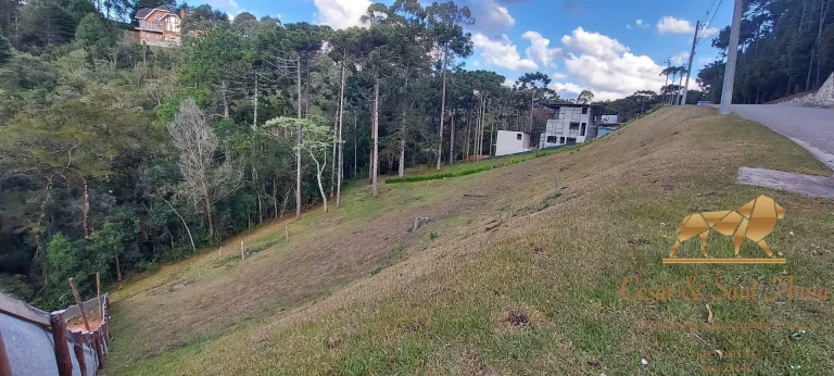 Imagem Lote a venda em exclusivo condomínio com 1.146m² em Campos do Jordão/SP