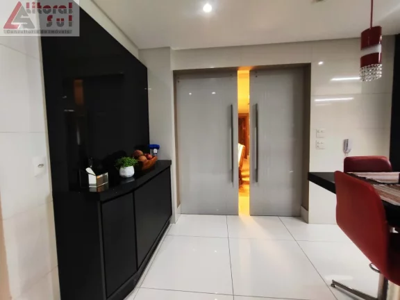 Imagem Apartamento de Luxo à Venda em Praia Grande-SP, 3 Quartos, 3 Suítes, 1 Sala, 3 Vagas de Garagem, 250m² no Canto do Forte!