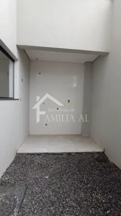 Imagem SOBRADO GEMINADO NO AVENTUREIRO