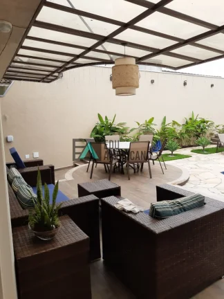 Imagem Ótima casa Vila Gardênia, Atibaia , piscina, fogo de chão , 4 dormitórios rua tranquila