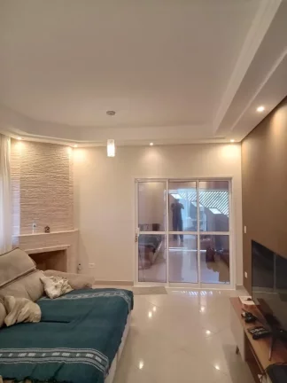 Imagem Casa com 4 dormitórios à venda, 165 m² por R$ 720.000,00 - Vila Das Flores - São José dos Campos/SP