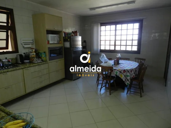 Imagem CASA 4 DORMITÓRIOS