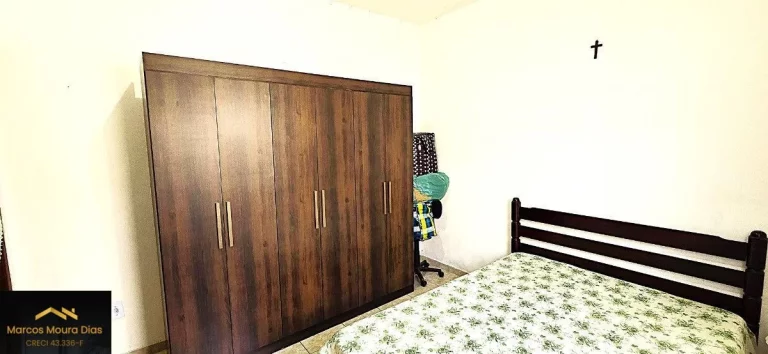Imagem Casa Sobrado com 5 quartos ( dormitórios) 3 Banheiros e 2 Vagas no Jardim D Abril
