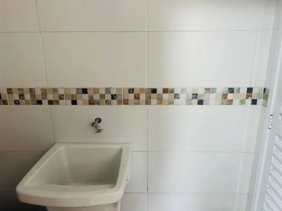 Imagem CASA COM 58 m² - MARACANÃ - PRAIA GRANDE SP