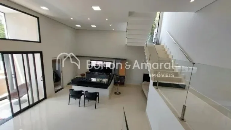 Imagem Apresentamos uma casa encantadora, ideal para criar momentos inesquecíveis com sua família. Com um...