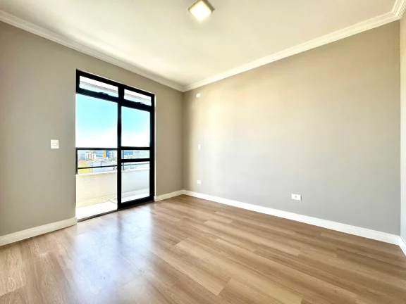 Imagem Apartamento com 3 dormitórios sendo 1 suíte e 1 vaga de garagem em São José dos Pinhais