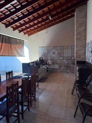 Imagem Casa com 3 dormitórios à venda, 220 m² por R$ 700.000,00 - Jardim Nova Itumbiara - Itumbiara/GO