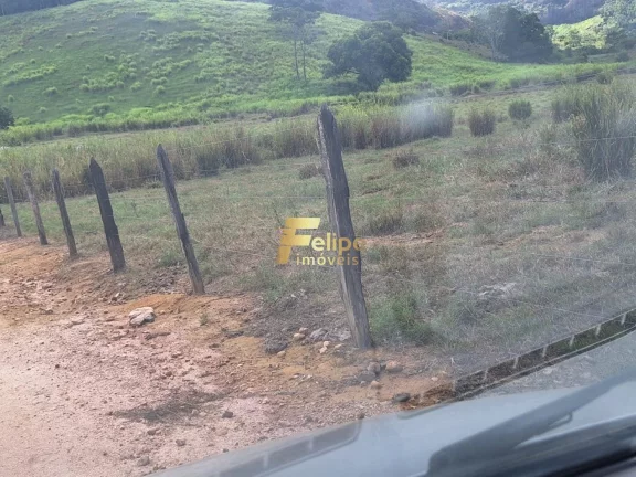 Imagem Você já sonhou em viver em uma fazenda cercada pela natureza e com toda a infraestrutura necessária para tornar a sua vida no campo mais confortável?
