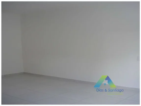 Imagem Rudge Ramos Linda casa 300 metros, 3 dormitórios, Edícula, 4 vagas com excelente localização e valor !!!