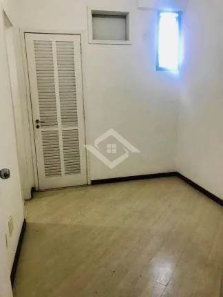 Imagem Apartamento de 3 Quartos com Suíte à Venda no Condomínio Barra Sol