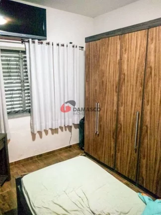 Imagem Terreno à venda Jardim Bom Pastor, Santo André - SP