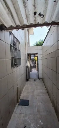Imagem Casa á venda 3 dormitórios 1 suíte - Sobrado isolado e quintal - R$ 795.000