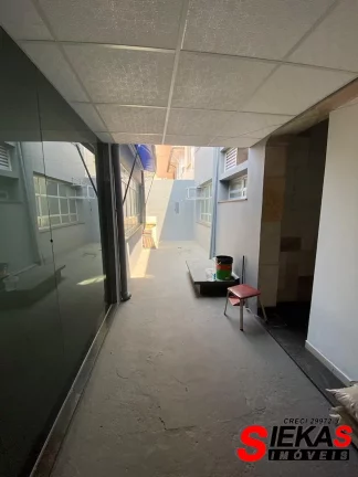 Imagem Ponto Comercial para Locação no Tatuapé, São Paulo-SP - 8 Salas, 8 Banheiros, 235m² de Área