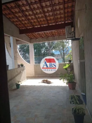 Imagem Sobrado com 3 dormitórios à venda, 208 m² por R$ 410.000,00 - Conjunto Afonso Schmidt - Cubatão/SP