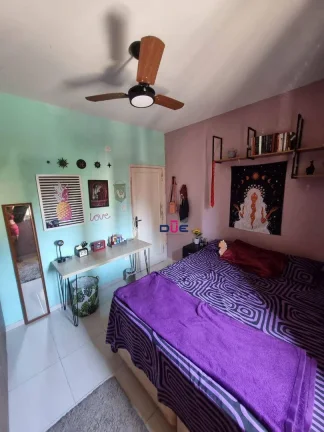 Imagem Apartamento 3 dormitórios no Boqueirão, a 3 quadras da praia, Santos