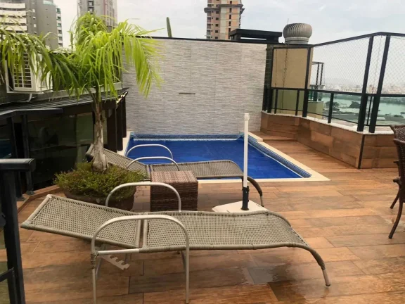 Imagem Cobertura duplex com 3 suítes e 3 vagas de garagem no centro de Itajaí