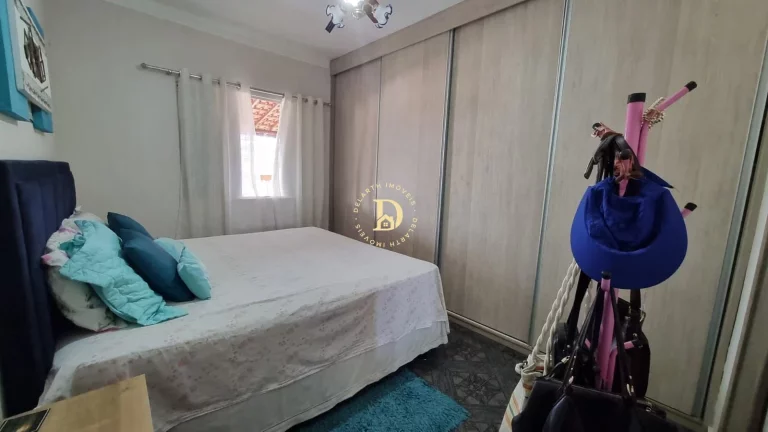 Imagem Casa - Jardim Paraiso - Jacareí - 3 dormitórios (1 suíte) - 230 m2