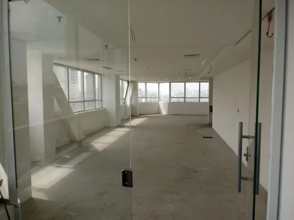 Imagem Conjunto Comercial no Ipiranga- Silva Bueno