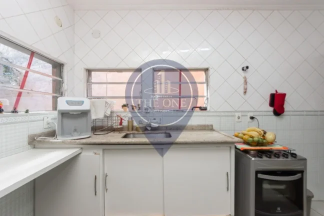 Imagem Casa à venda em São Paulo-SP, bairro Jardim Pinheiros: 3 quartos, 1 suíte, 2 salas, 3 banheiros, 2 vagas, 124m². Confira!