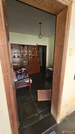 Imagem Casa à venda no bairro São Francisco em Patos de Minas – 4 quartos, suíte, 255m² de área construída