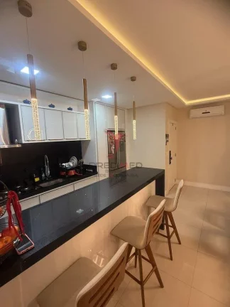 Imagem Apartamento mobiliado e decorado , aceita casa de alto padrão em Tijucas na negociação