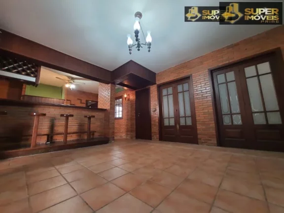 Imagem Casa Alto Padrão para Venda em Areal Pelotas-RS