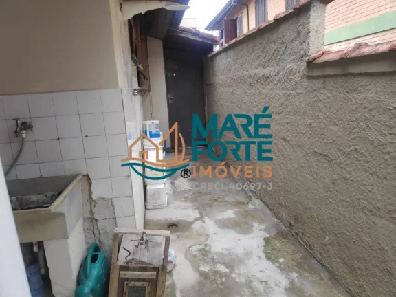 Imagem Casa de esquina em bairro nobre de Ubatuba.