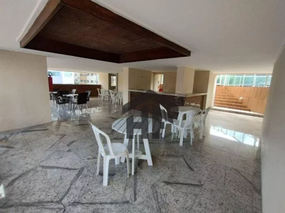 Imagem Apartamento com 4 Quartos à Venda, 212 m² em Espinheiro - Recife