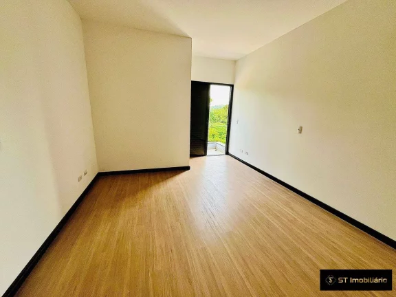 Imagem Lindos Sobrados c/ 3 dormitórios à venda em Atibaia - Jd dos Pinheiros