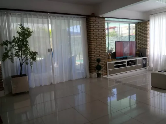 Imagem Casa à venda no bairro Suissa - Espaçosa com 5 quartos e 4 vagas de garagem!