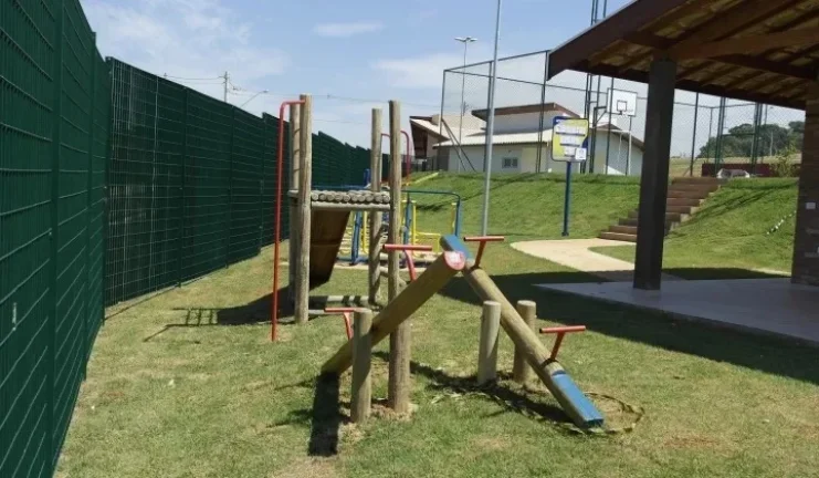 Imagem Casa moderna com piscina privativa no Condomínio Reserva dos Ypês I em Tatuí/SP