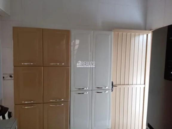 Imagem Casa com piscina à venda no Parque dos Buritis, Uberaba - MG