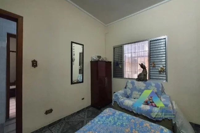 Imagem Casa à venda com 180m², 4 quartos e 2 vagas