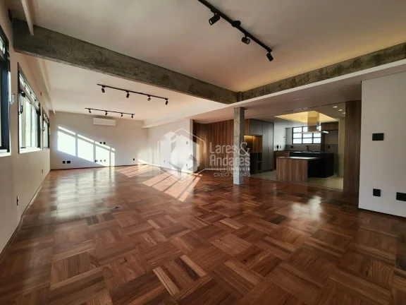 Imagem APTO ESPAÇOSO COM 180 M², 3 SUÍTES, REFORMADA E IMPECÁVEL COM INFRA PARA AR COND, 2 VAGAS DETERMINADAS E 16º ANDAR - JD PAULISTA