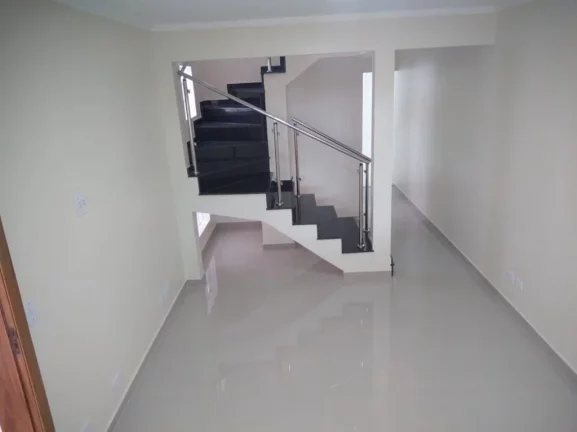 Imagem Sobrado com 4 dormitórios à venda, 186 m² por R$ 650.000,00 - Jardim Cacique - Suzano/SP