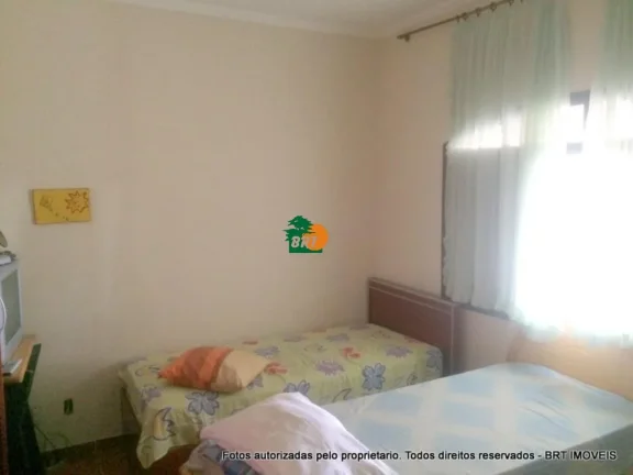 Imagem Casa em Condomínio para Venda em Mairinque, Zona Rural, 5 dormitórios, 2 suítes, 2 banheiros, 8 vagas