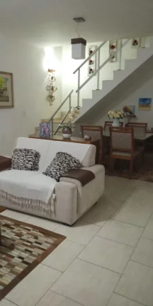 CASA RESIDENCIAL em Cabo Frio - RJ, Jardim Excelsior