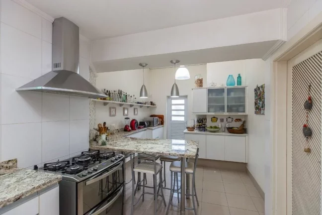 Imagem Casa no Jardim Prudência, 307 metros quadrados.