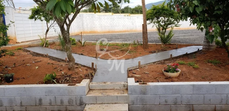 Imagem Chácara com 5.000 m² em Medeiros