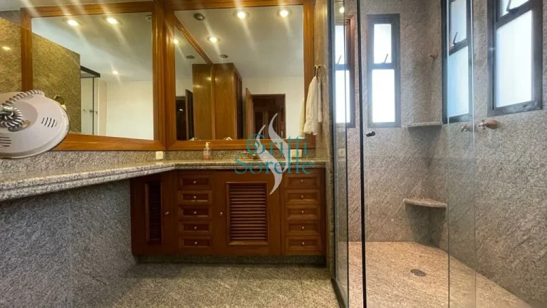 Imagem Apartamento à Venda em Moema - São Paulo/SP.