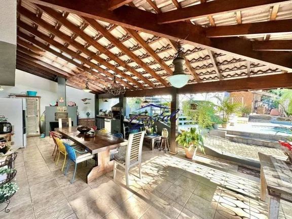 Imagem Casa com 3 quartos / suítes à venda, 503 m² - Fazendinha - Granja Viana - Carapicuíba/SP