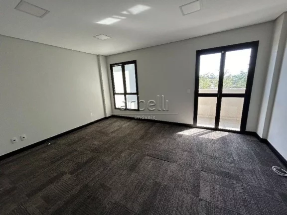 Imagem Sala comercial com 37M², piso elevado,1 banheiro, mini copa, varanda, fechadura eletrônica e 1 vag...
