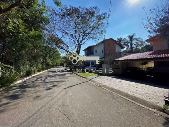 Imagem Casa na Condomínio São Paulo II com salão gourmet. Rua tranquila sem saída!