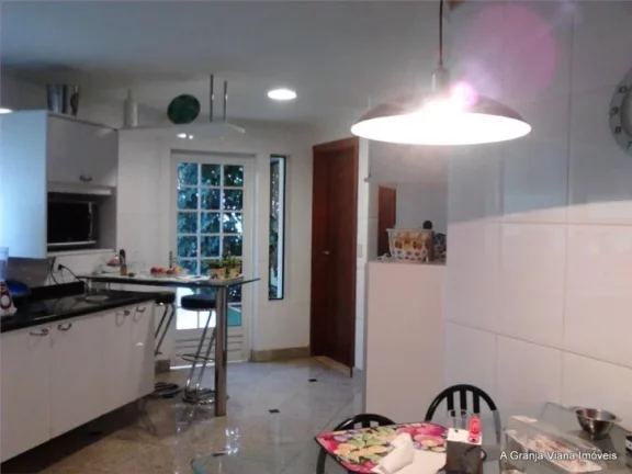 Imagem Casa com 3 dormitórios à venda, 420 m² por R$ 1.500.000,00 - Granja Viana - Cotia/SP