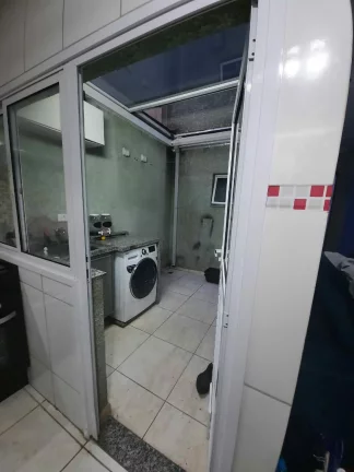 Imagem Apartamento Padrão a venda 2 dormitórios e 1 vaga de garagem!
